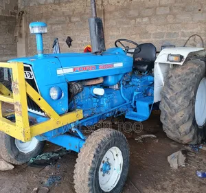 Ford 5000 Tractor