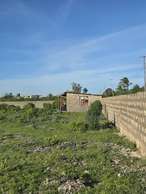 1 Acre Watamu 2nd Row Mawe Nzuri Area for Sale in a Well Develop Area