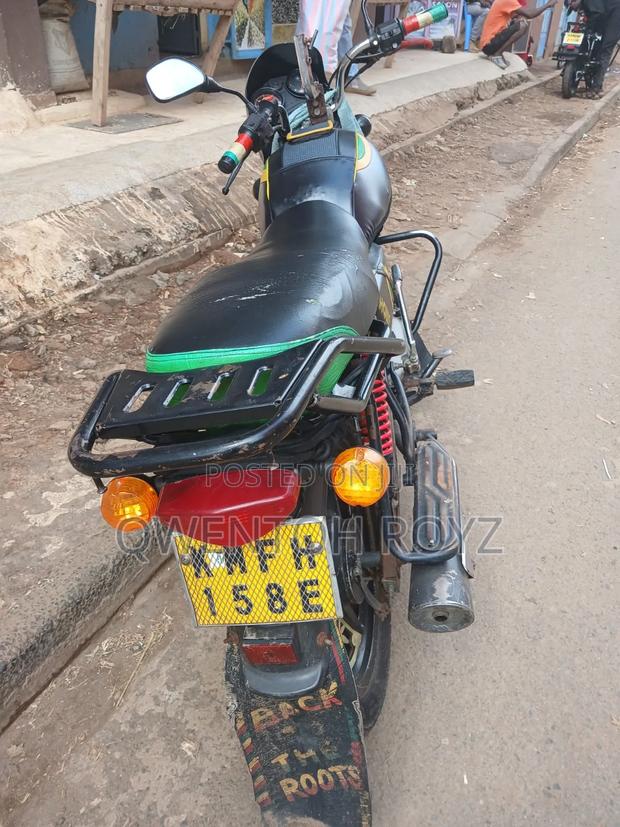 Bajaj Boxer 2022 Black - main view