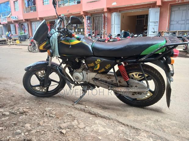 Bajaj Boxer 2022 Black - thumbnail 2