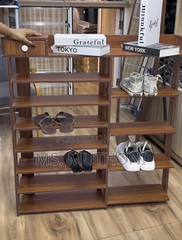 Elegant Minimalist Design Shoe Shelf / Shoe Rack - thumbnail 2