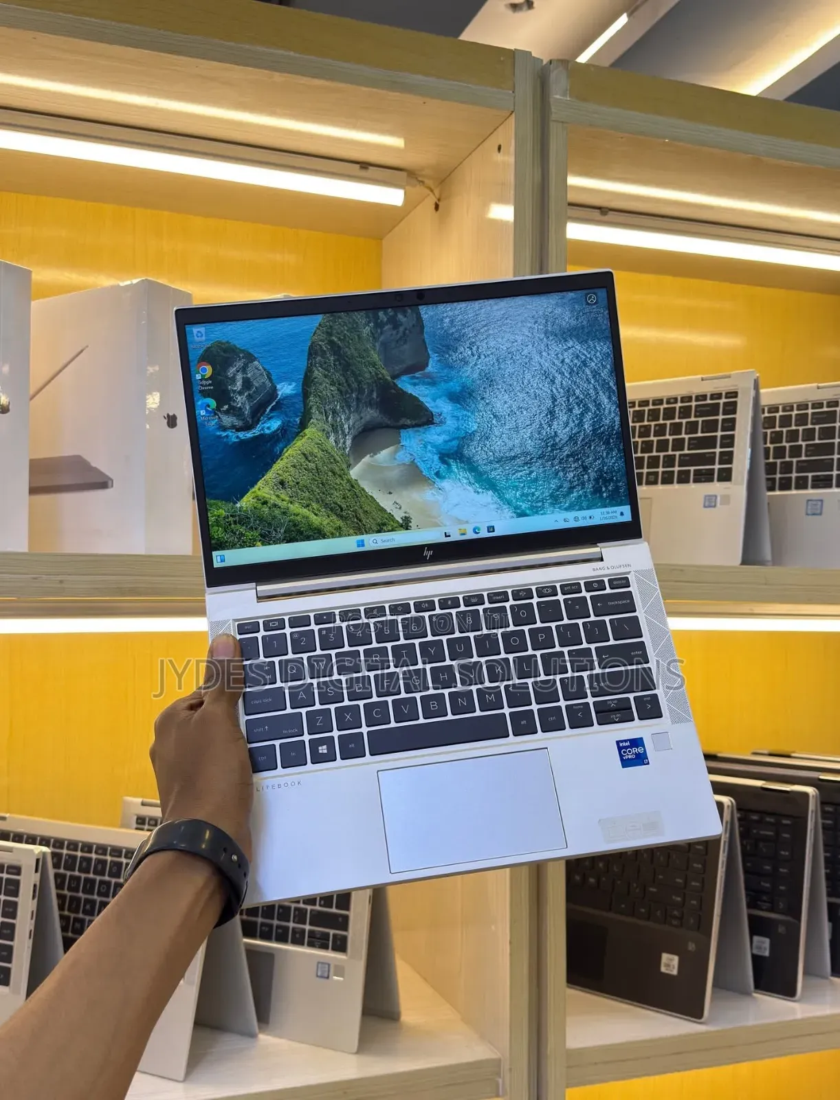 Laptop HP EliteBook 830 G8 16GB Intel Core i7 SSD 512GB