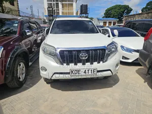 Toyota Land Cruiser Prado 2015 White