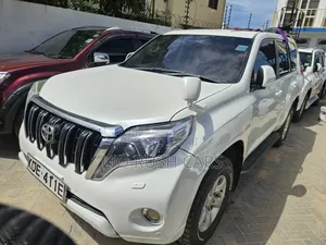 Toyota Land Cruiser Prado 2015 White