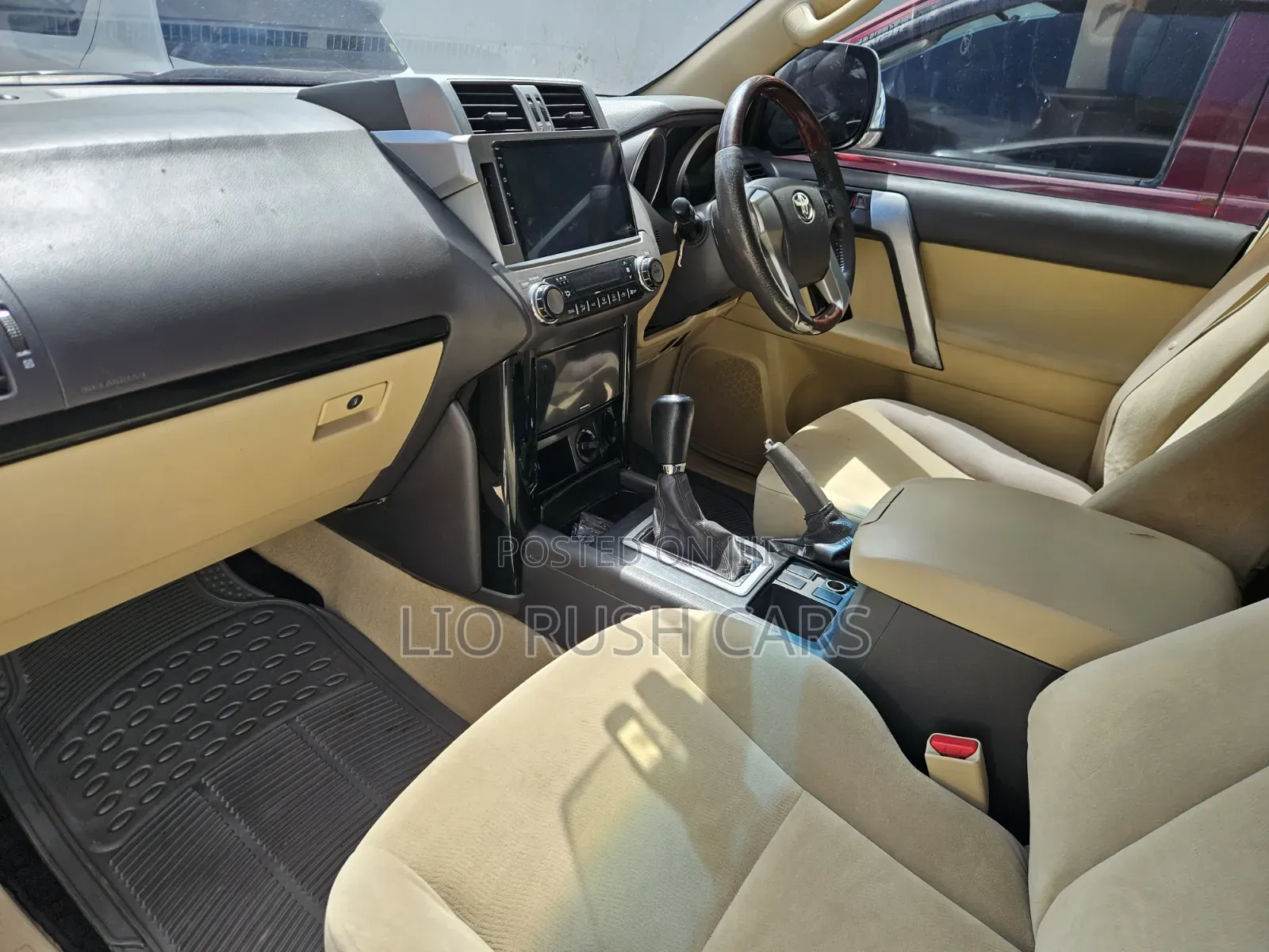 Toyota Land Cruiser Prado 2015 White
