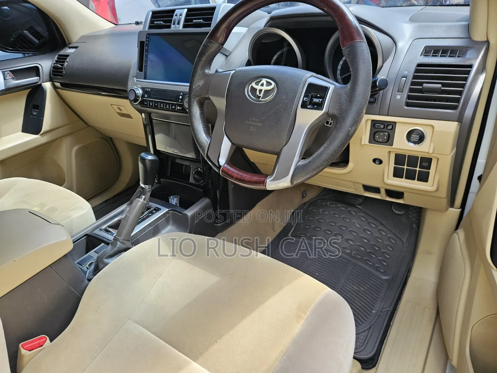 Toyota Land Cruiser Prado 2015 White