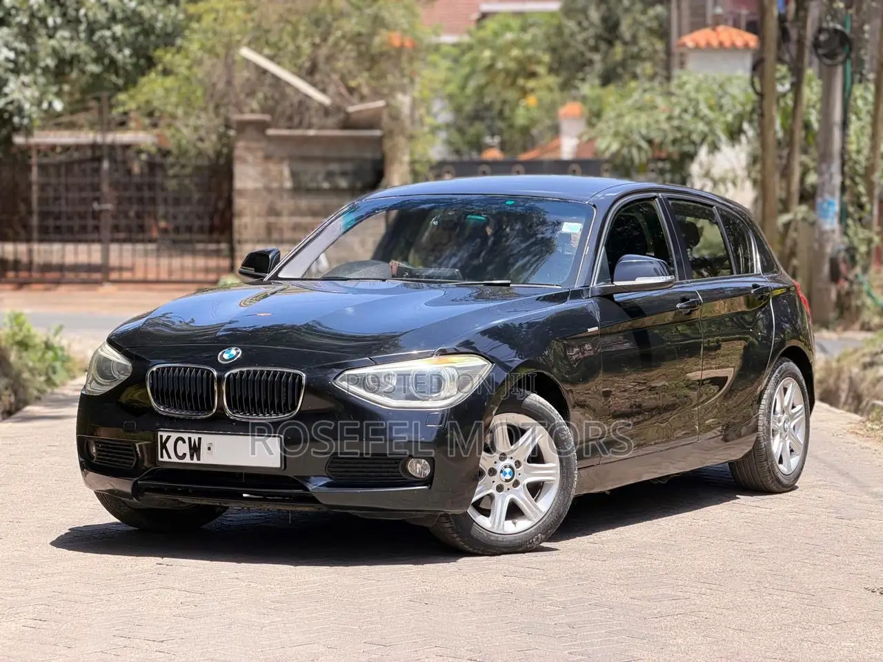 BMW 116i 2012 Black