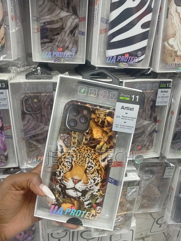 iPhone 11 Pro, a Jungle Leopard Aesthetic and a Raised Lens Bezel. - thumbnail 2