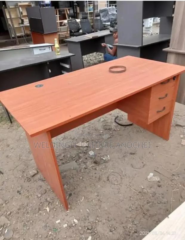 Brown Lockable Office Desk - main view