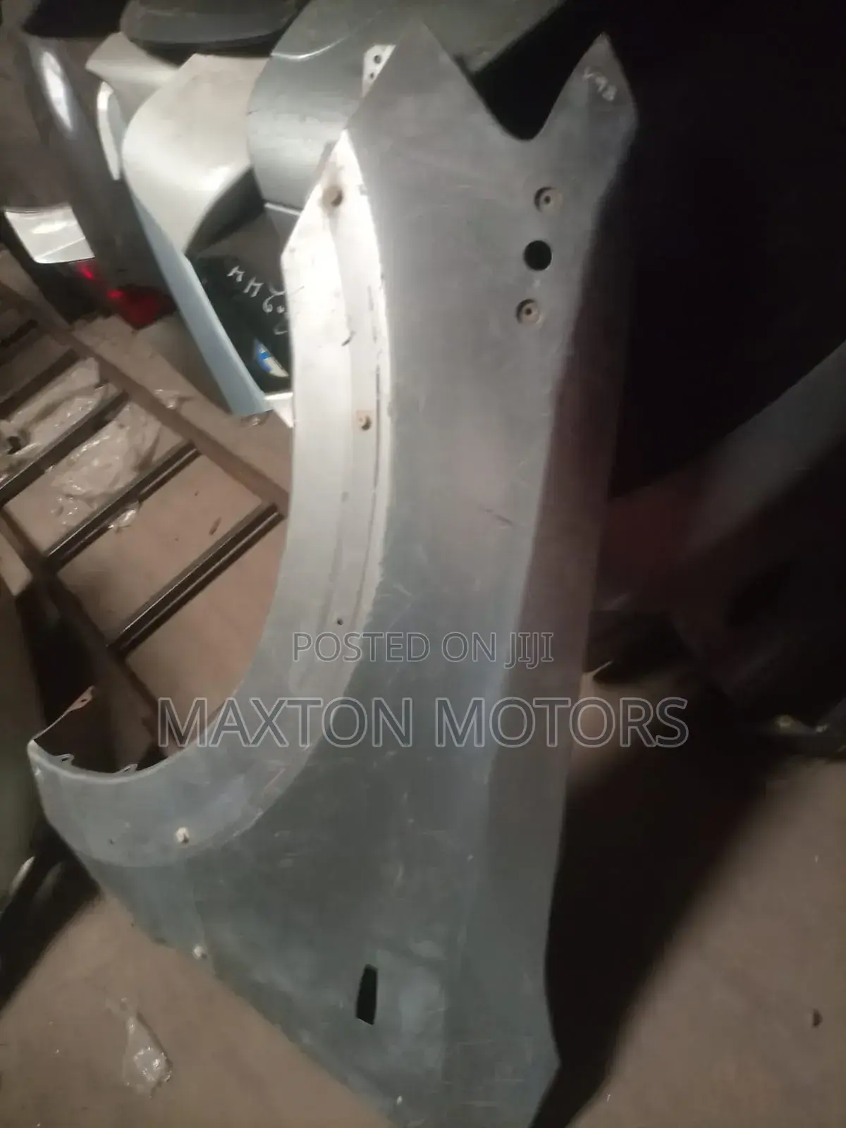 Pajero Shogun V93 Wing Fender With Moulding Provision