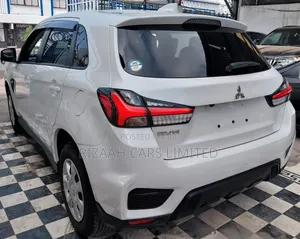 Mitsubishi RVR 2020 White