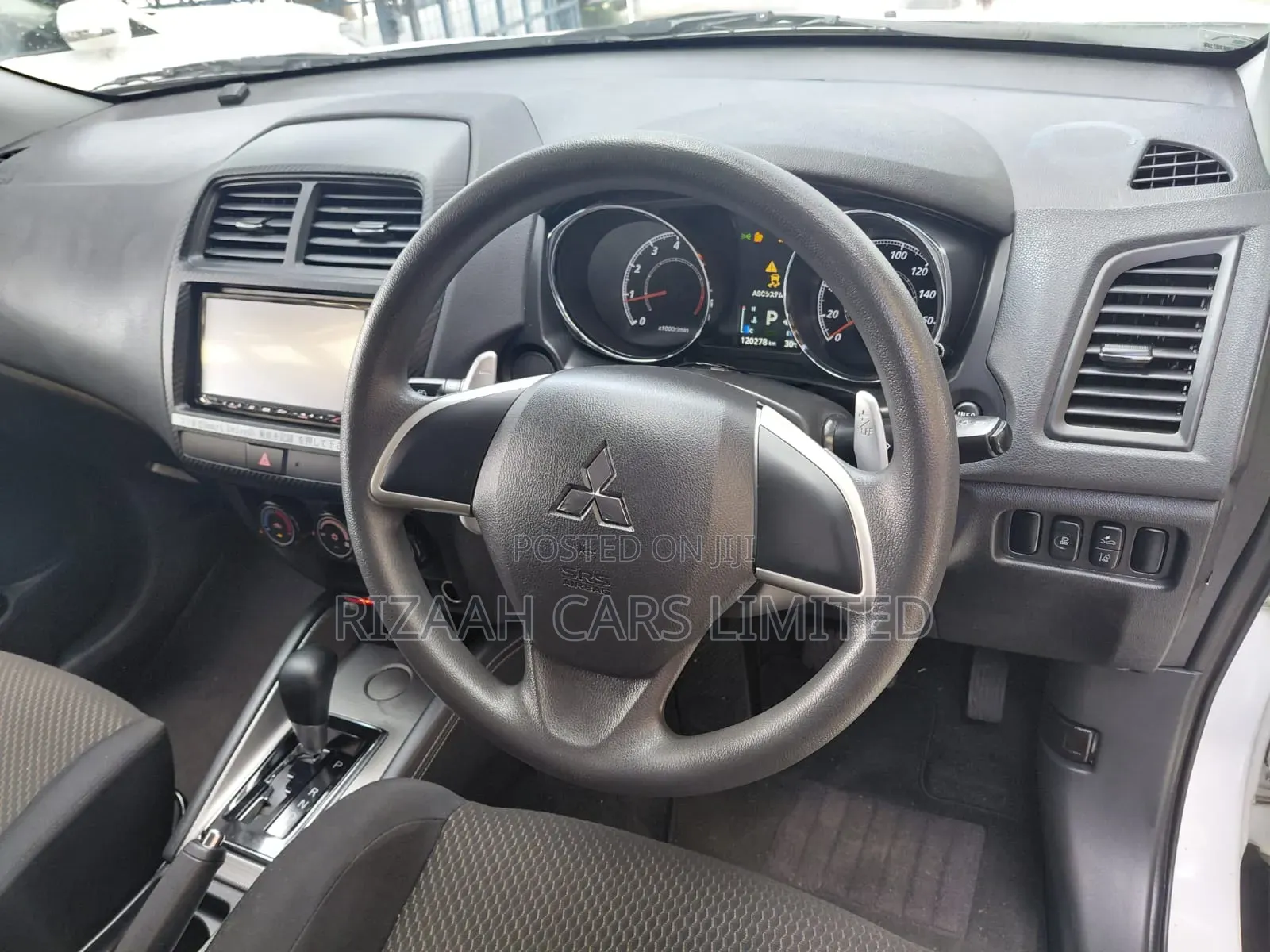 Mitsubishi RVR 2020 White
