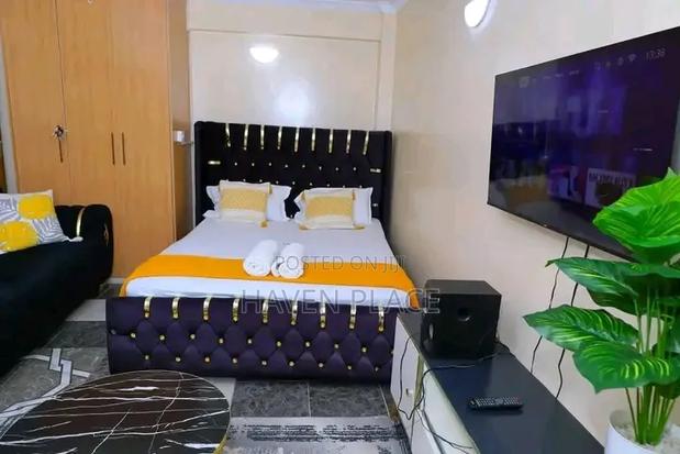 Studio Crowz Towers Kamakis Next to Naivas Supermarket 1.7lounge