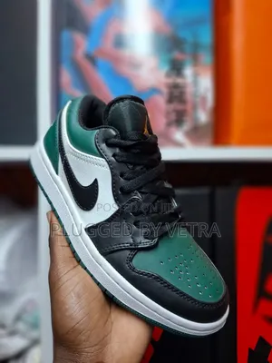 Air Jordan 1 Low-Green Toe-in Black/White Green Colourway