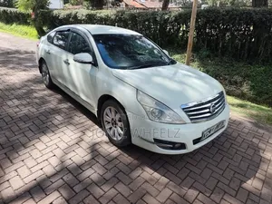 Nissan Teana 2010 White