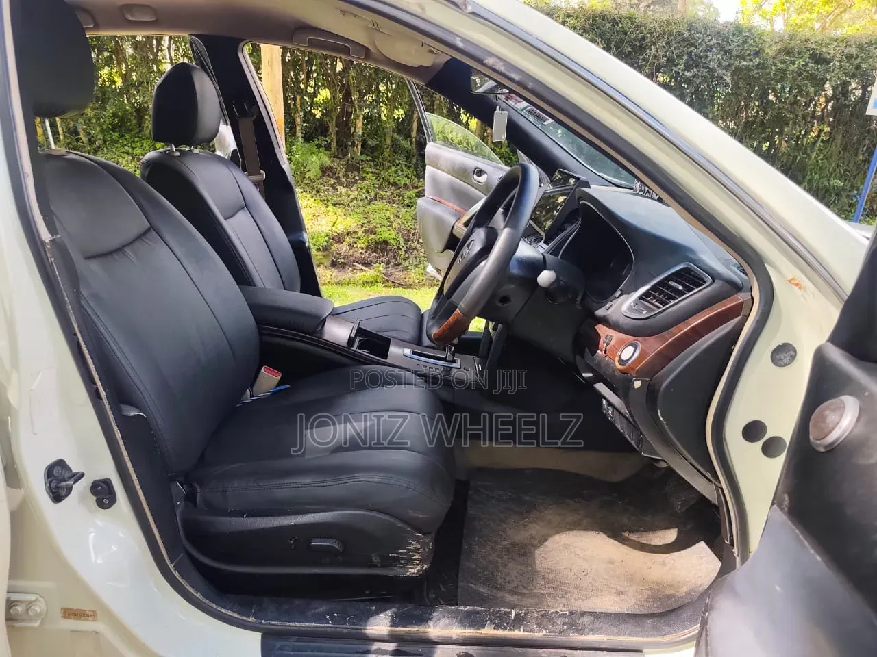 Nissan Teana 2010 White