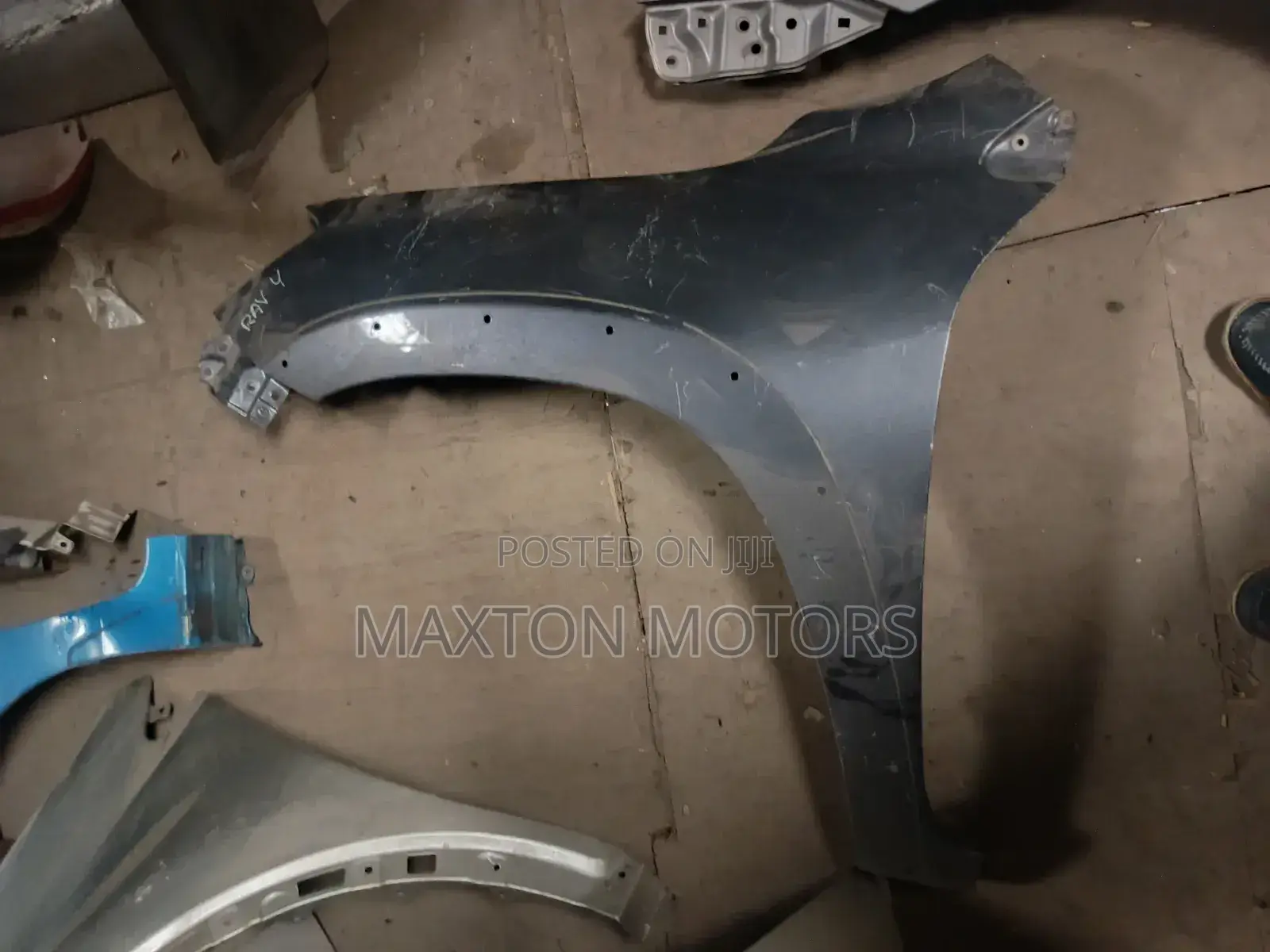 Rav 4 Aca31-36 Wing Fender With Moulding Provision