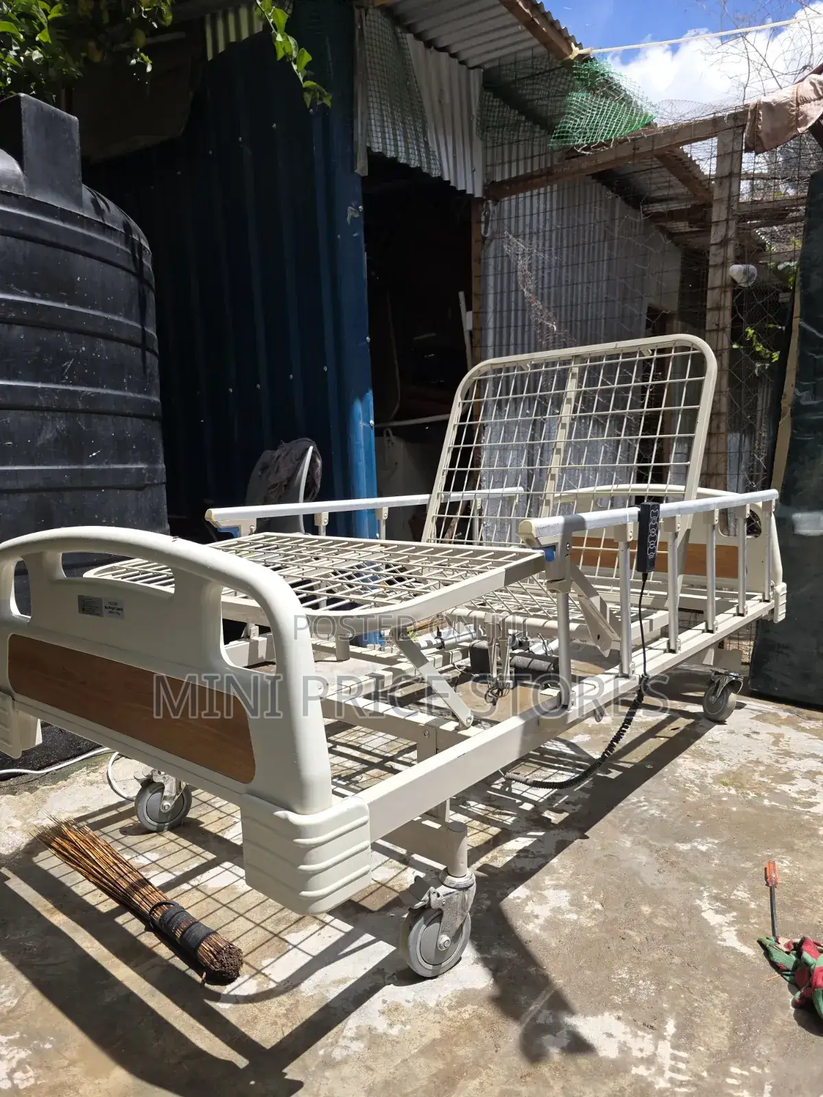 3 Crank Electric Bed