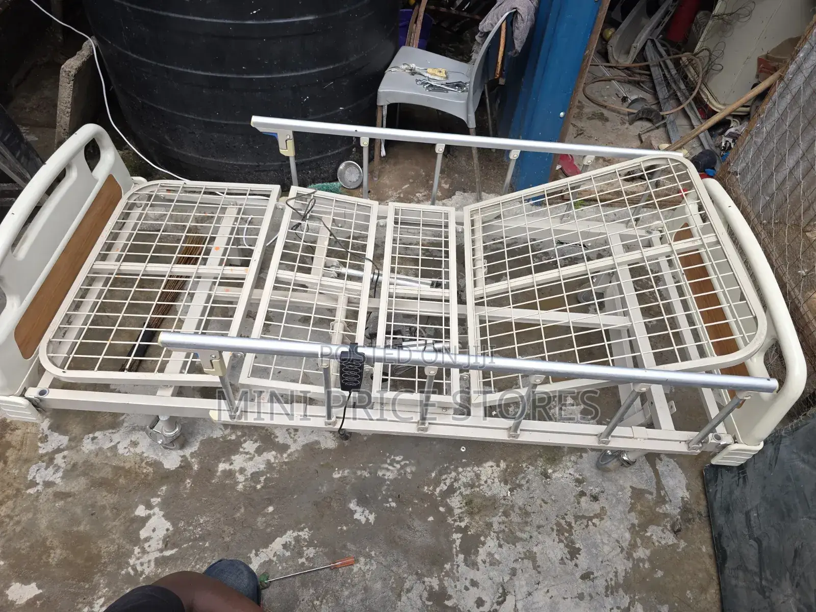 3 Crank Electric Bed