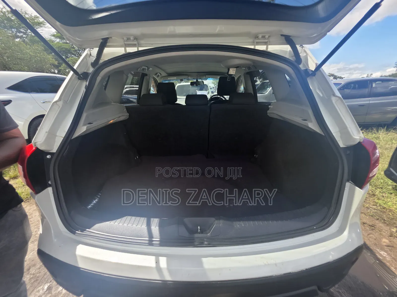 Nissan Dualis 2012 White
