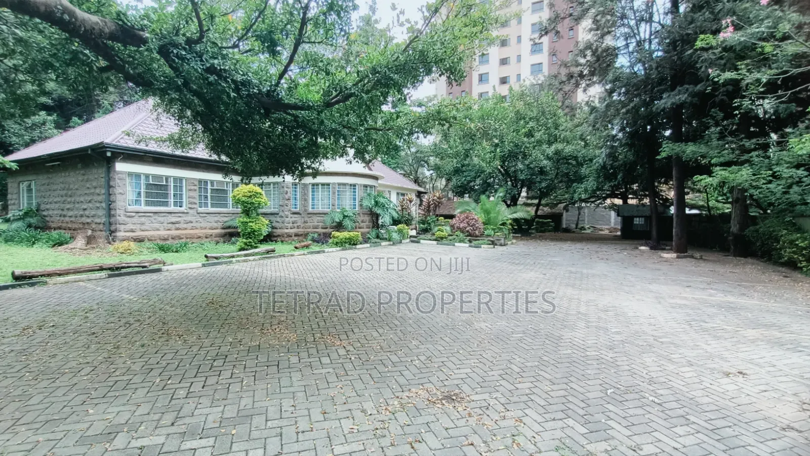 11 Rooms Commercial Bungalow on Half Acre Land in Kilimani Kirichwa Rd
