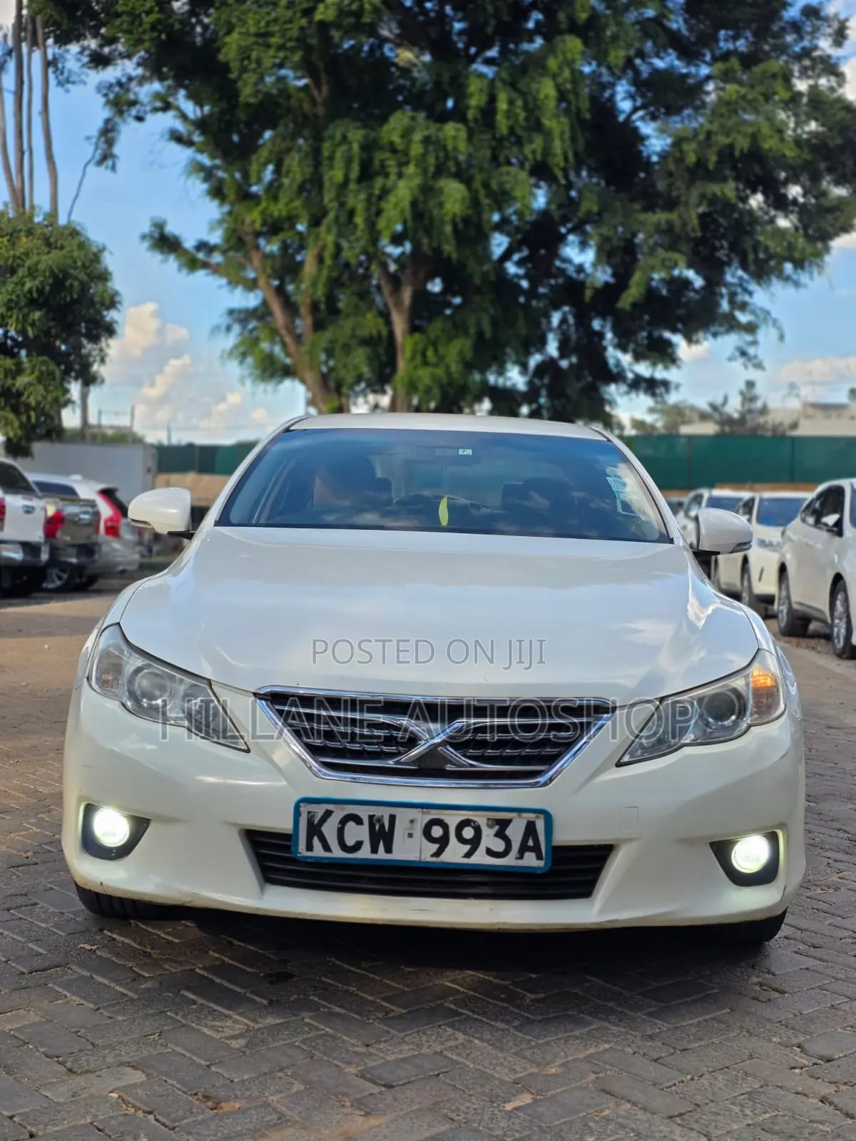 Toyota Mark X 2012 White