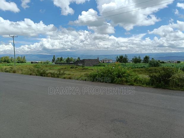 Plot for Sale Fronting Tarmac at Pipeline Mwariki C - thumbnail 4