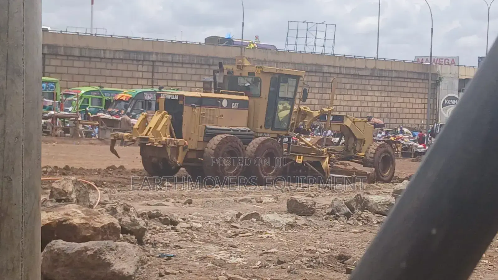 Grader,Dumper for Hire