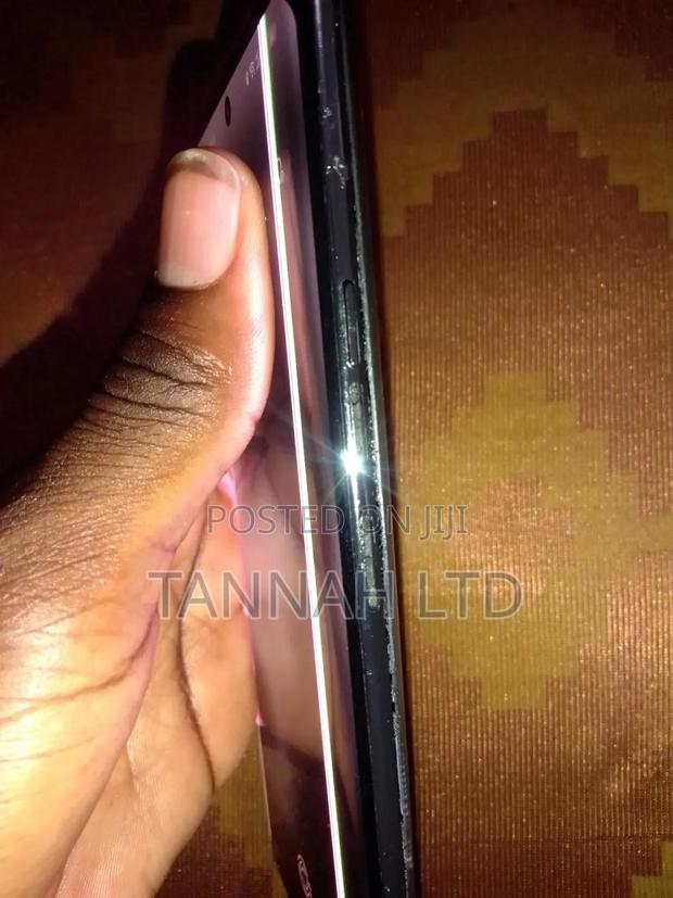 Tecno Camon 40 256 GB Black - thumbnail 2