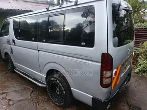 Toyota HiAce 2008 Silver