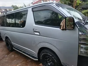 Toyota HiAce 2008 Silver