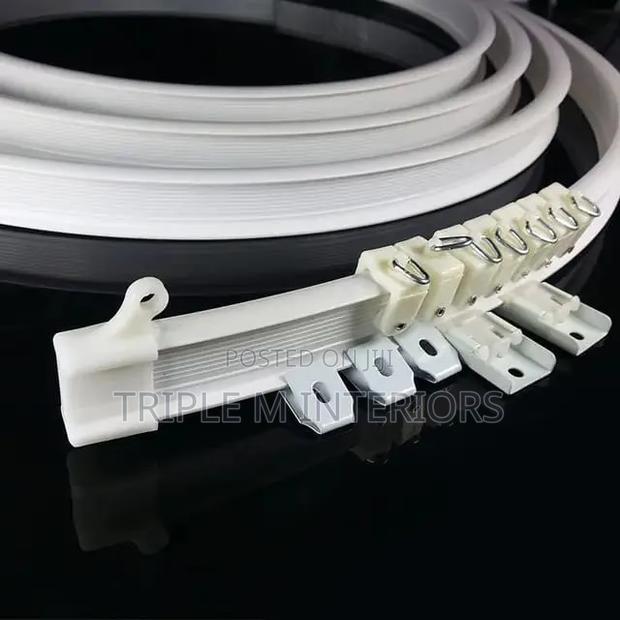 Modern Bend Shape Curtain Rail Solution