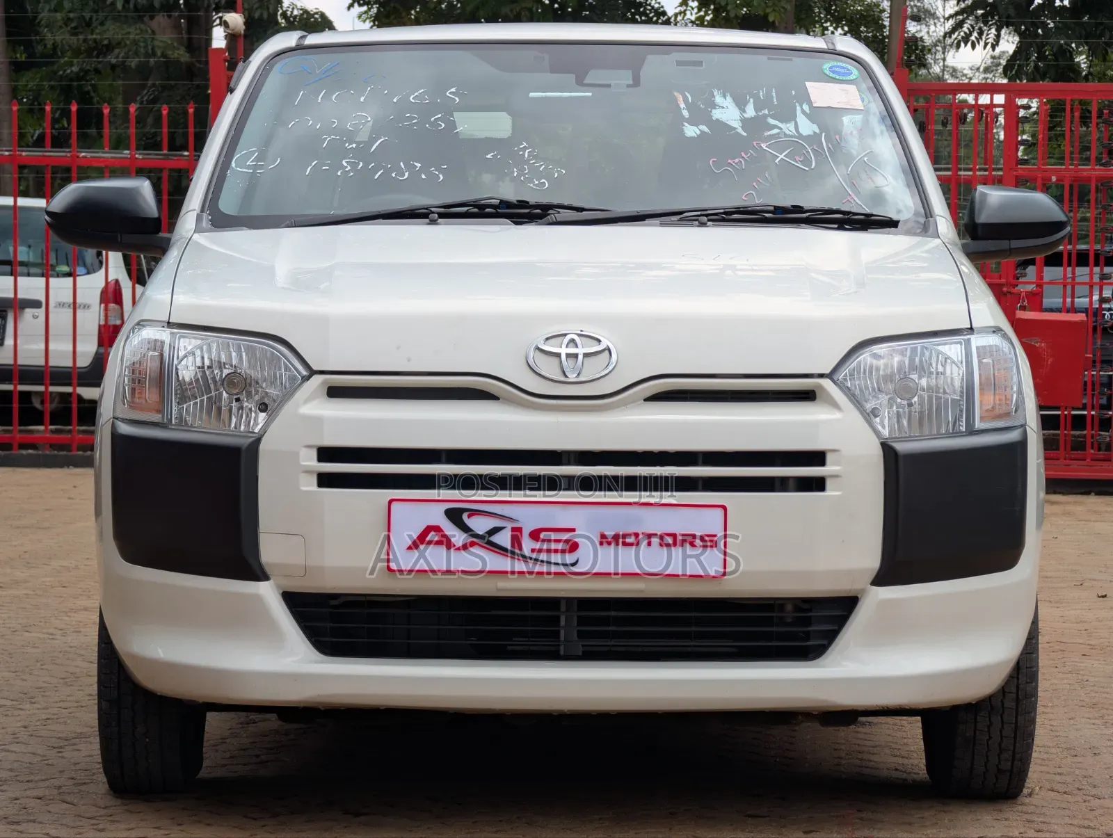 Toyota Probox 1.5 GL 4WD 2020 White