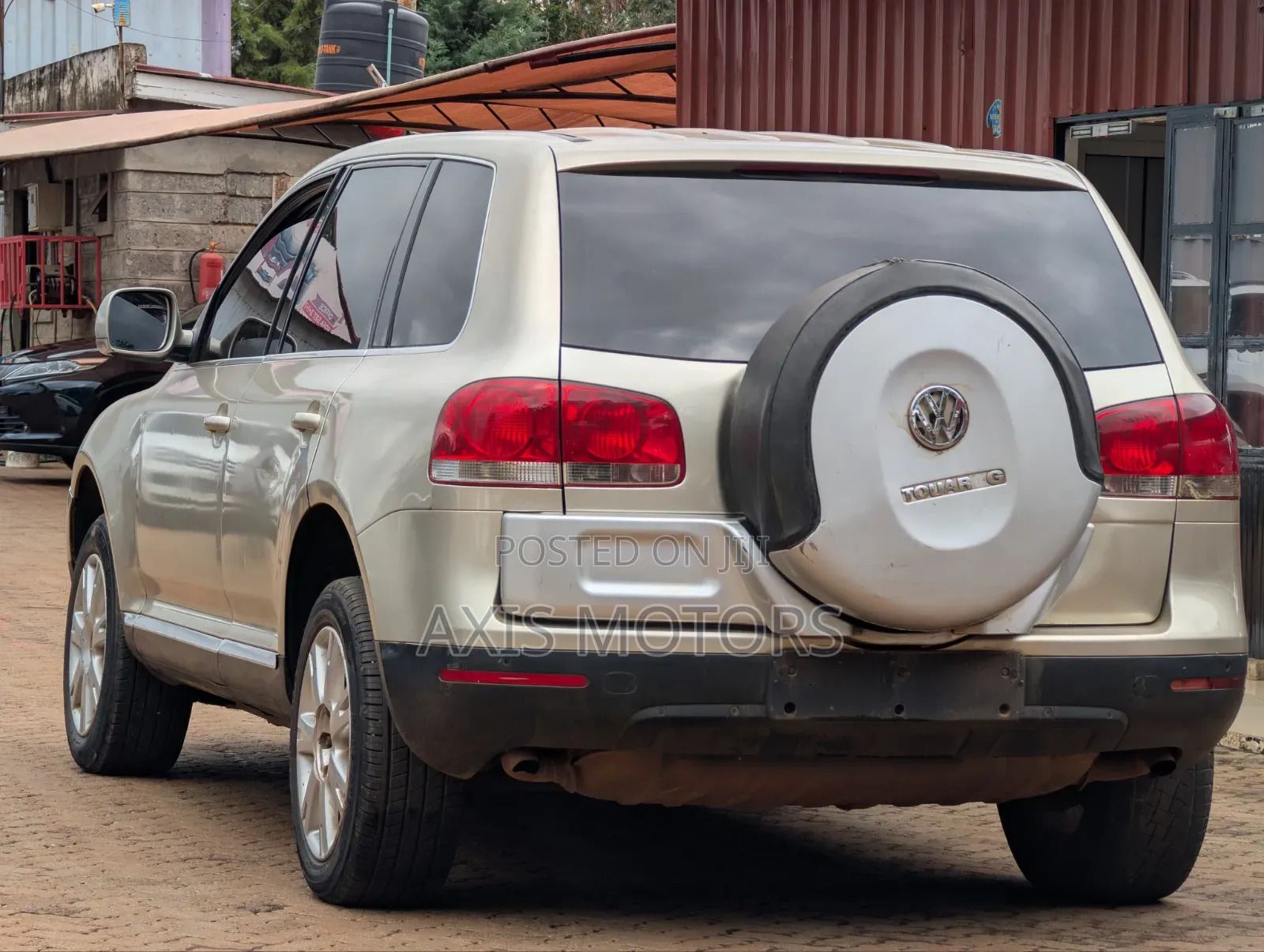 Volkswagen Touareg 2005 Gold