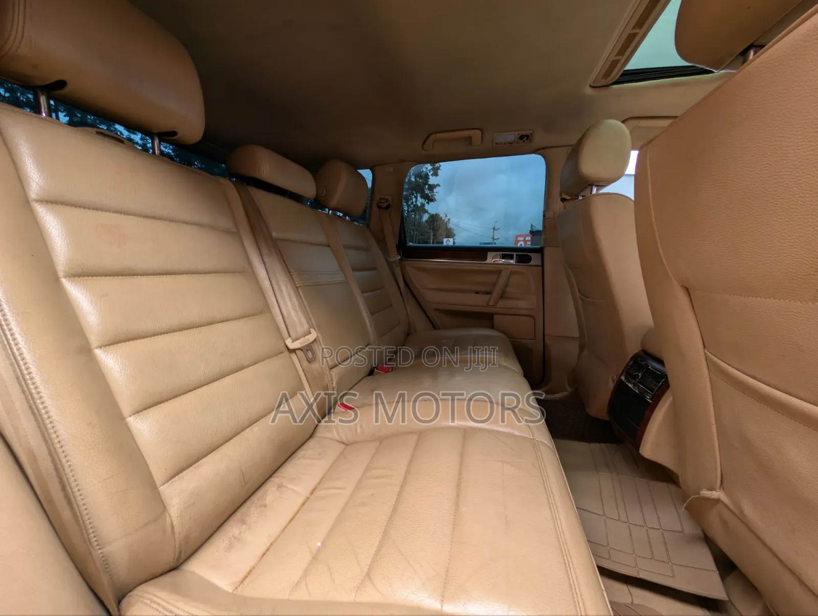 Volkswagen Touareg 2005 Gold