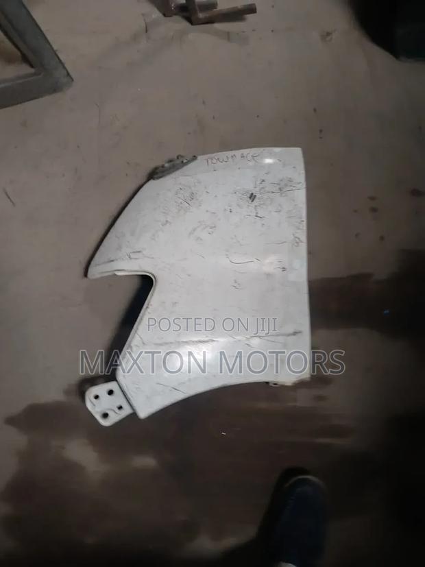 Townace Lite Wing Fender - thumbnail 2