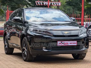 Toyota Harrier 2.0 2018 Black