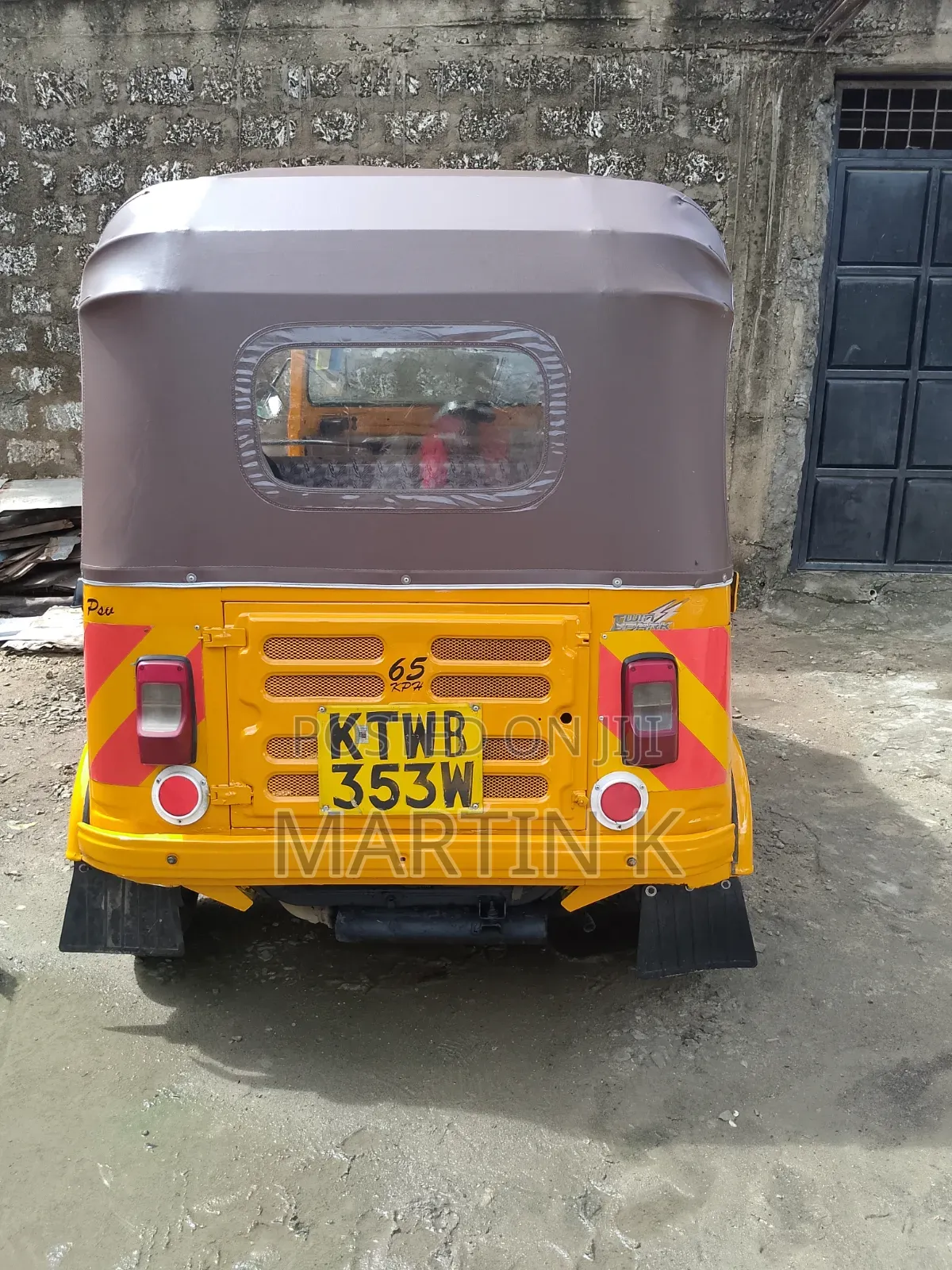Bajaj RE 2020 Gold