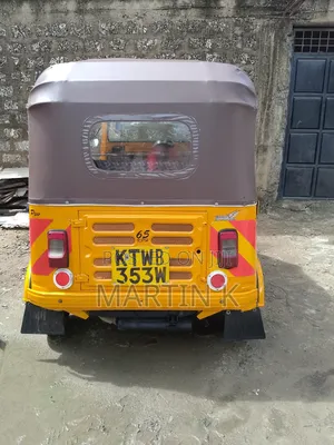 Bajaj RE 2020 Gold