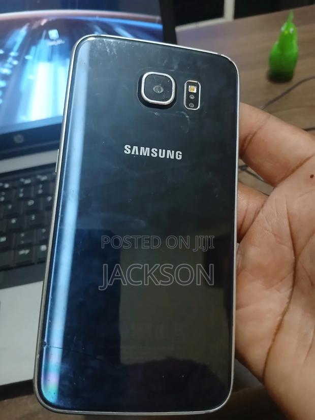 Samsung Galaxy S6 active 32 GB Blue - thumbnail 2