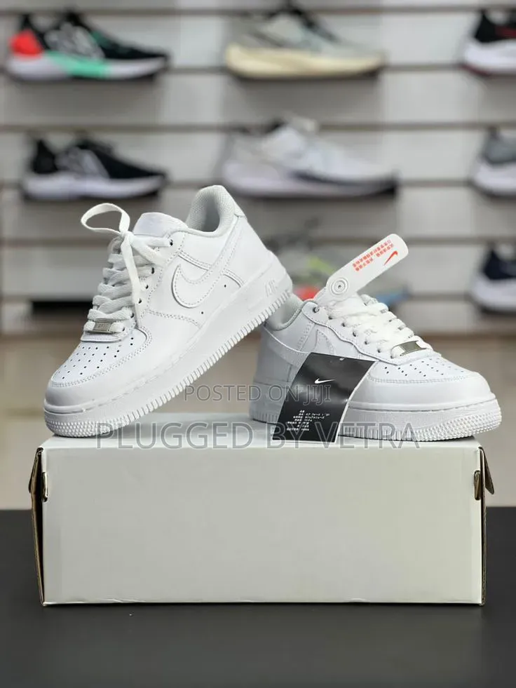 Plain Airforce 1-Tripple White.