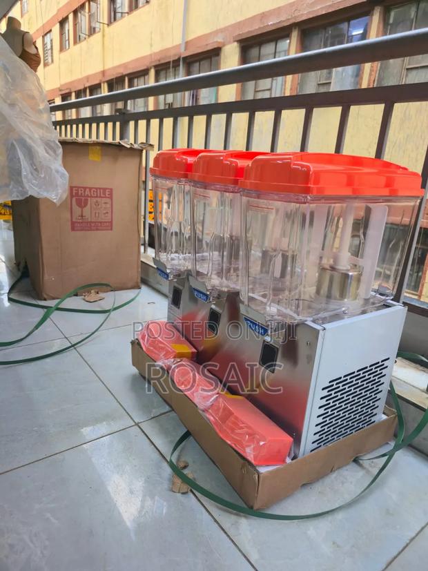 3 Column Commercial Juicer Dispenser With Compresso - main view