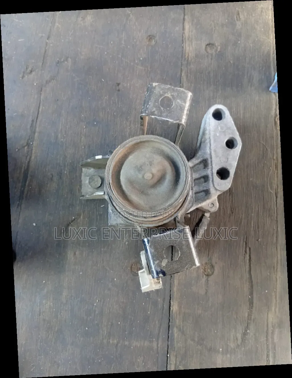 Suzuki Swift Engine Mount