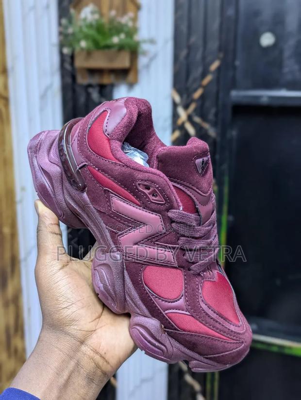 Burgundy/Maroon New Balance 9060-sneakers