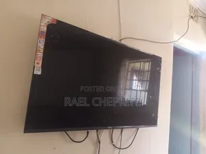 Wifi Enabled 43' Smart Tv Vitron and DSTV Decorder