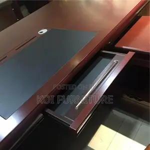 Office Desk; 1.8 Meters Executive Bosses Managament Mahogany Desk
