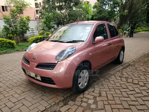 Nissan March 1.2 FWD 2008 Pink