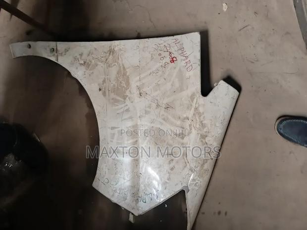Alphard 2005 Wing/ Fender - thumbnail 2