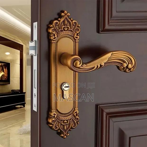 Flash Door Lock