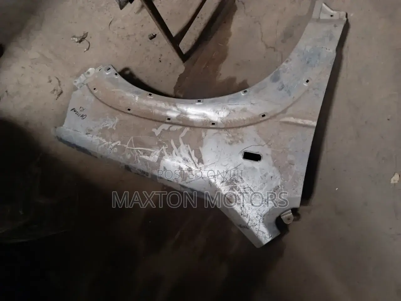 Honda Crossroad Wing Fender With Moulding Provision